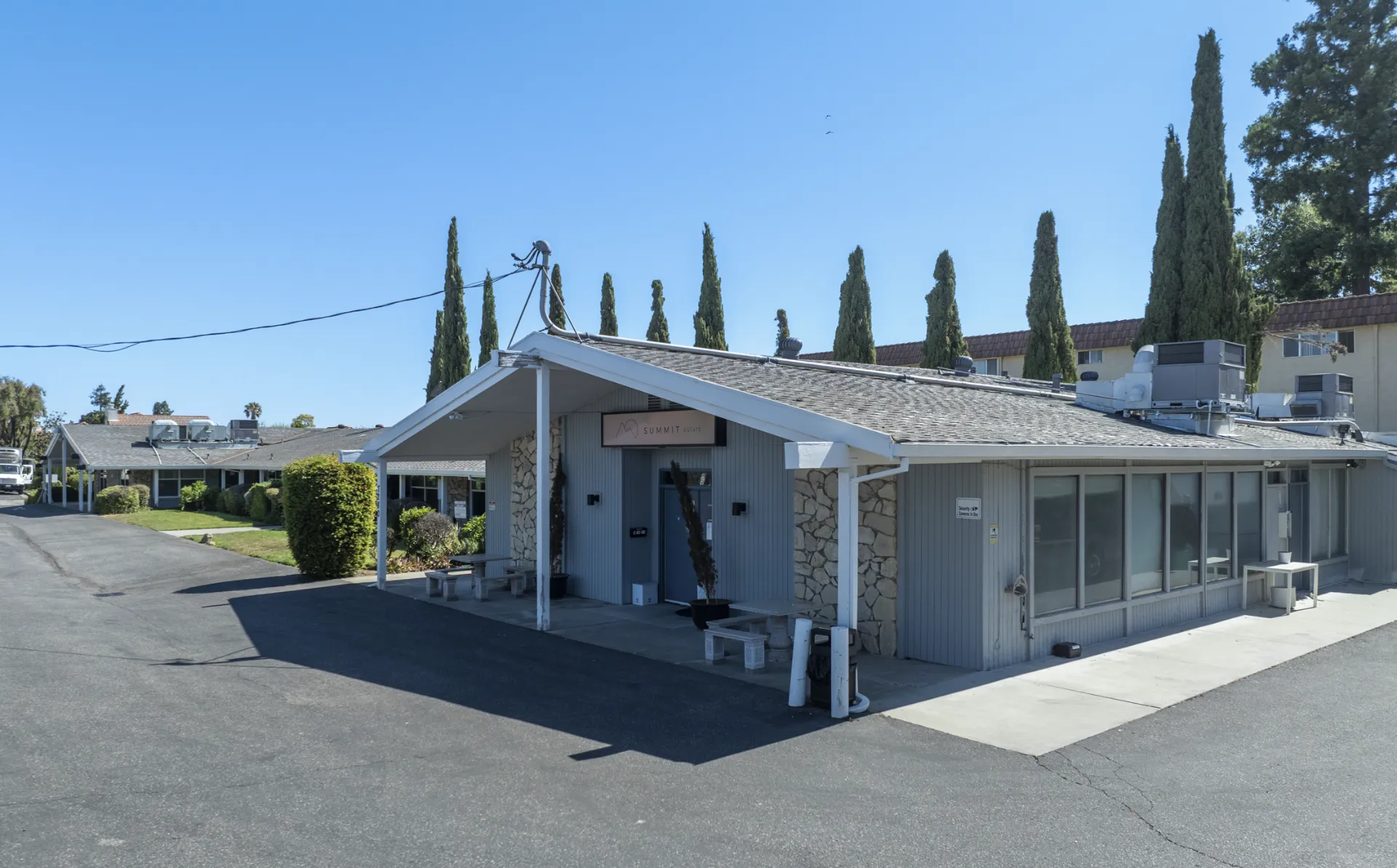 7280 Blue Hill Drive